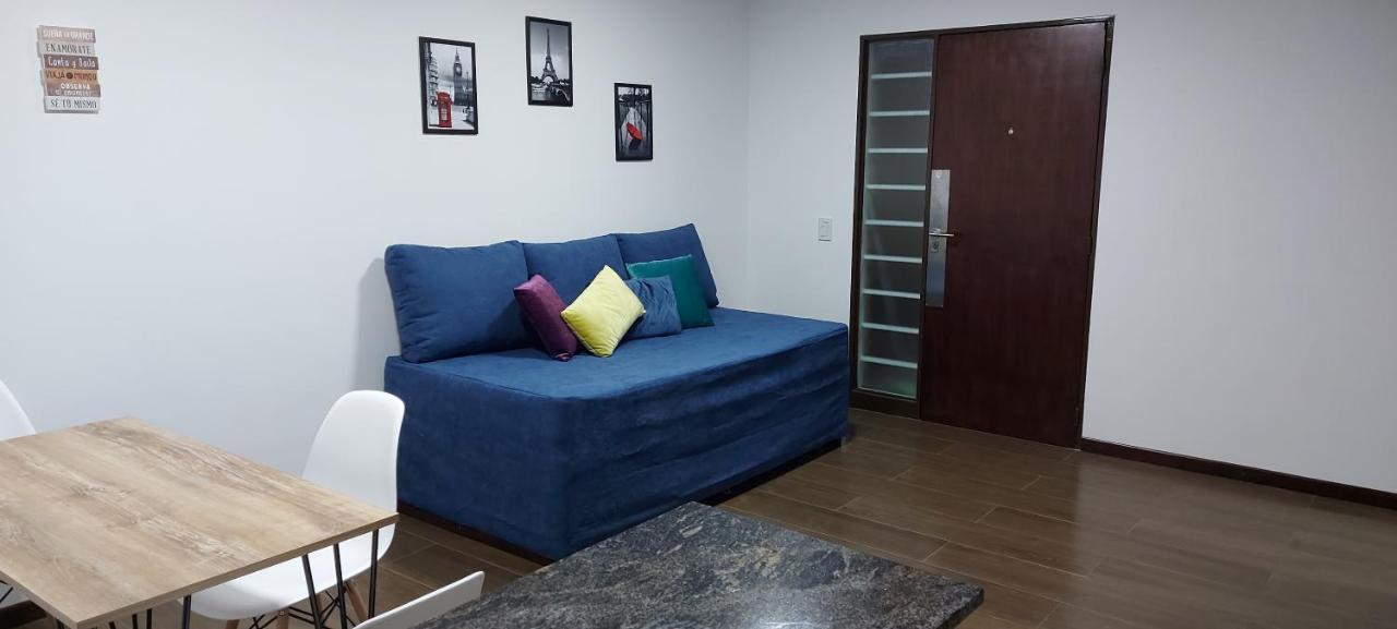 Departamento con cochera muy bien ubicado en Ciudad Mendoza Exterior foto
