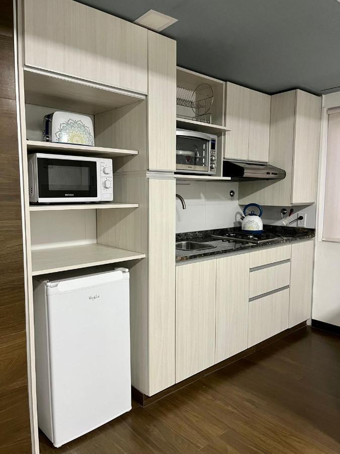 Departamento con cochera muy bien ubicado en Ciudad Mendoza Exterior foto